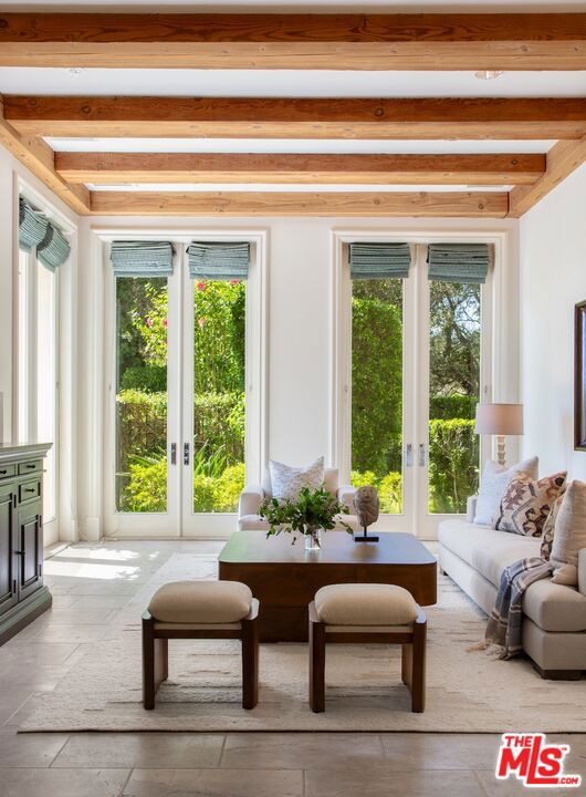 8 Bed Home for Sale in Los Angeles, California