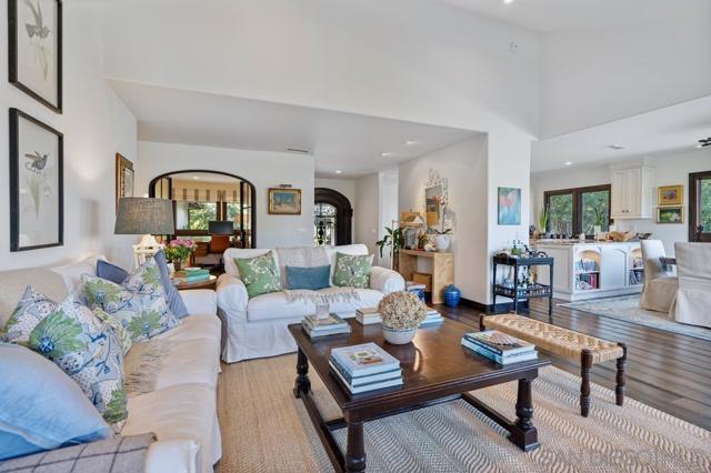 350 Punta Baja Dr, Solana Beach CA: https://media.crmls.org/mediaz/e30a964f-7bfc-4f22-937c-45c342ed0a1f.jpg