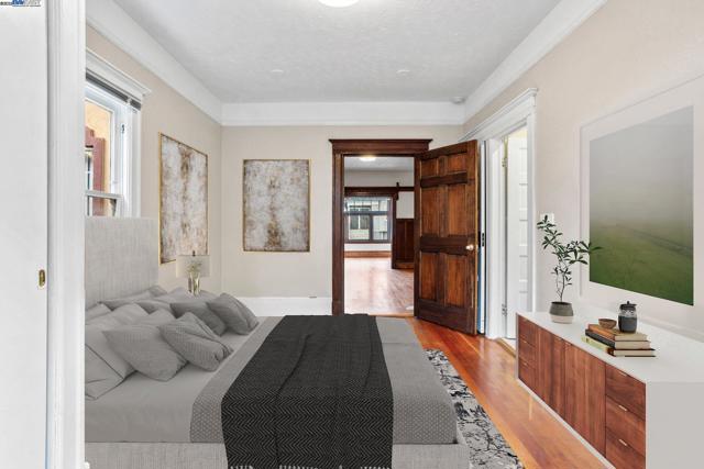 857 Athens Ave, Oakland CA: https://media.crmls.org/mediaz/e30c8a7c-a0f3-4a49-9b2e-b3b4138b3e3d.jpg