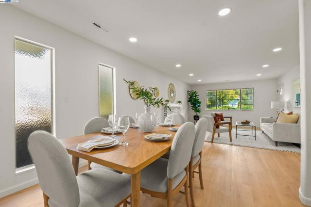 2561 Middlefield Ave, Fremont CA: https://media.crmls.org/mediaz/e30d5c73-746b-491d-8307-64a21fec1303.jpg
