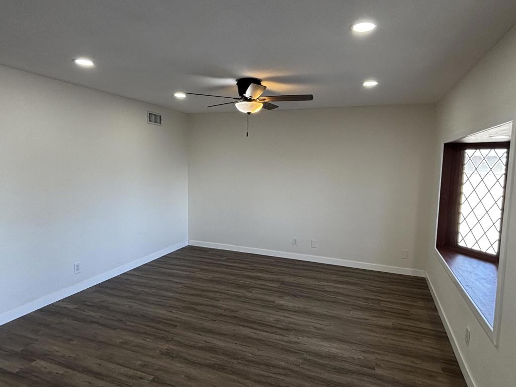 MLS #219139323PS image #10