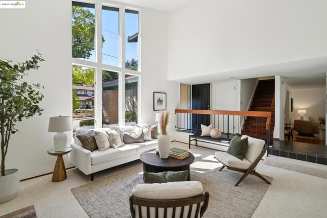 5821 Cold Water Dr, Castro Valley CA: https://media.crmls.org/mediaz/e31150d4-d96e-4b81-9f5c-9ea831db1bfa.jpg