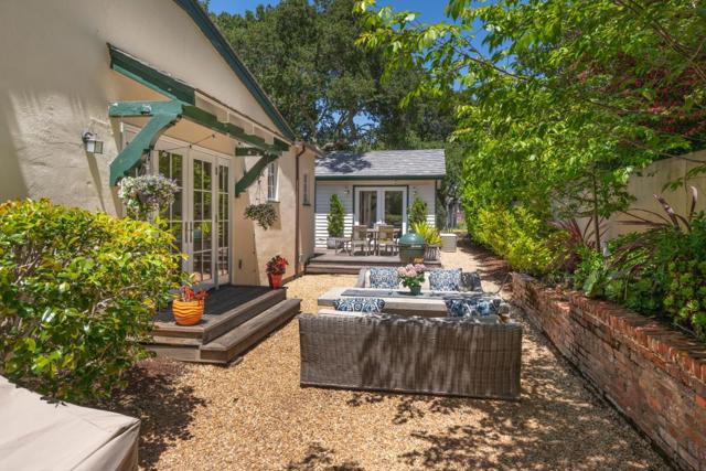 2820 Adeline Drive, Burlingame CA: https://media.crmls.org/mediaz/e312171e-87b2-47f1-bfdf-62047c95cbf1.jpg