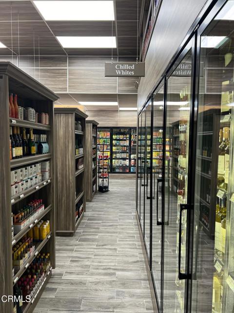  Commercial for Sale in Agoura Hills, California