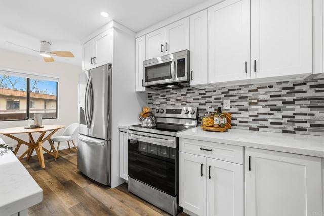 Detail Gallery Image 13 of 44 For 7255 Navajo Rd #C320,  San Diego,  CA 92119 - 2 Beds | 2 Baths