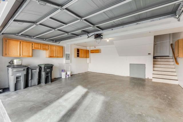 4579 Mangrove Dr, Dublin CA: https://media.crmls.org/mediaz/e3137ede-3c1f-4c31-9cf3-21dd8259d321.jpg