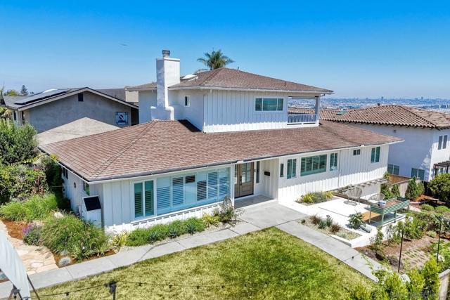 3380 Trumbull St, San Diego CA: https://media.crmls.org/mediaz/e313c8de-4c4d-49db-92a0-50a931aba230.jpg