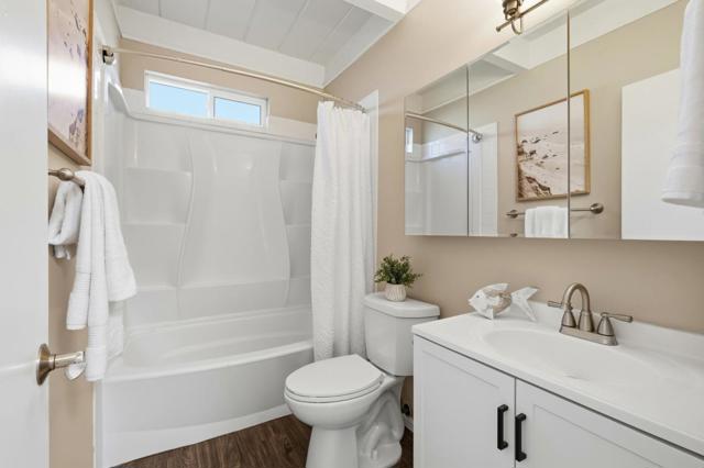 117 Marina Avenue, Aptos CA: https://media.crmls.org/mediaz/e31447cc-6ac7-49db-9c07-abd6806a816f.jpg