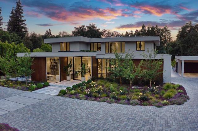 88 Tuscaloosa Avenue, Atherton CA: https://media.crmls.org/mediaz/e3149eec-4884-4cd7-a8e7-f742bbdb655e.jpg