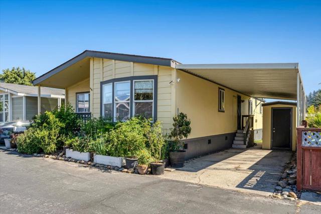 444 Whispering Pines Drive, Scotts Valley CA: https://media.crmls.org/mediaz/e314ef8f-f9e0-4d03-8515-c8cbe3ed0efd.jpg