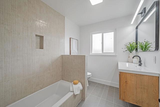 1850 Glen Avenue, San Bruno CA: https://media.crmls.org/mediaz/e31512e6-65e4-4a58-87c3-3eeb71f7415c.jpg