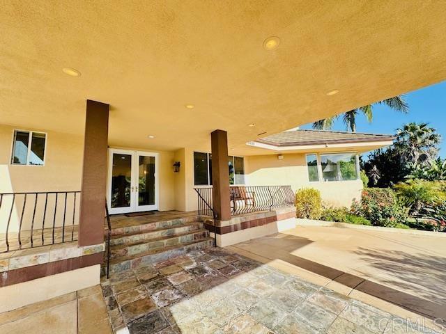5456 Heatherton Drive, Somis CA: https://media.crmls.org/mediaz/e315c276-a8d6-4855-bab2-e4028915b8cc.jpg