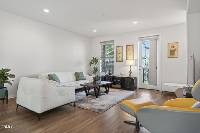 Detail Gallery Image 23 of 53 For 374 Serra St, Camarillo,  CA 93010 - 3 Beds | 3/1 Baths