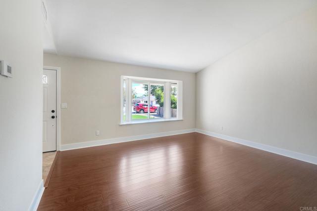 832 Grapevine Rd, Vista, CA 92083 photo 5