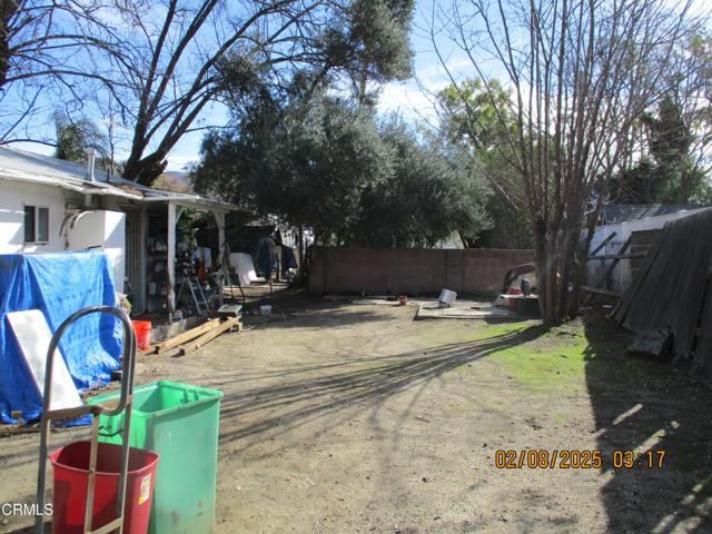 4007 Market Street, Piru CA: https://media.crmls.org/mediaz/e31839eb-77fc-4463-b8e8-45ec6504f9f4.jpg