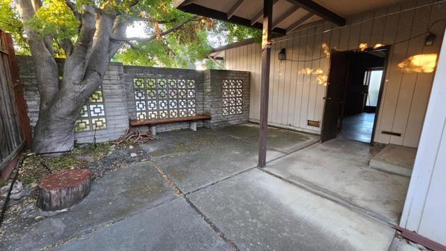 41056 Pajaro Drive, Fremont CA: https://media.crmls.org/mediaz/e31956d3-b2a0-4810-9ebf-480f38fe1cda.jpg