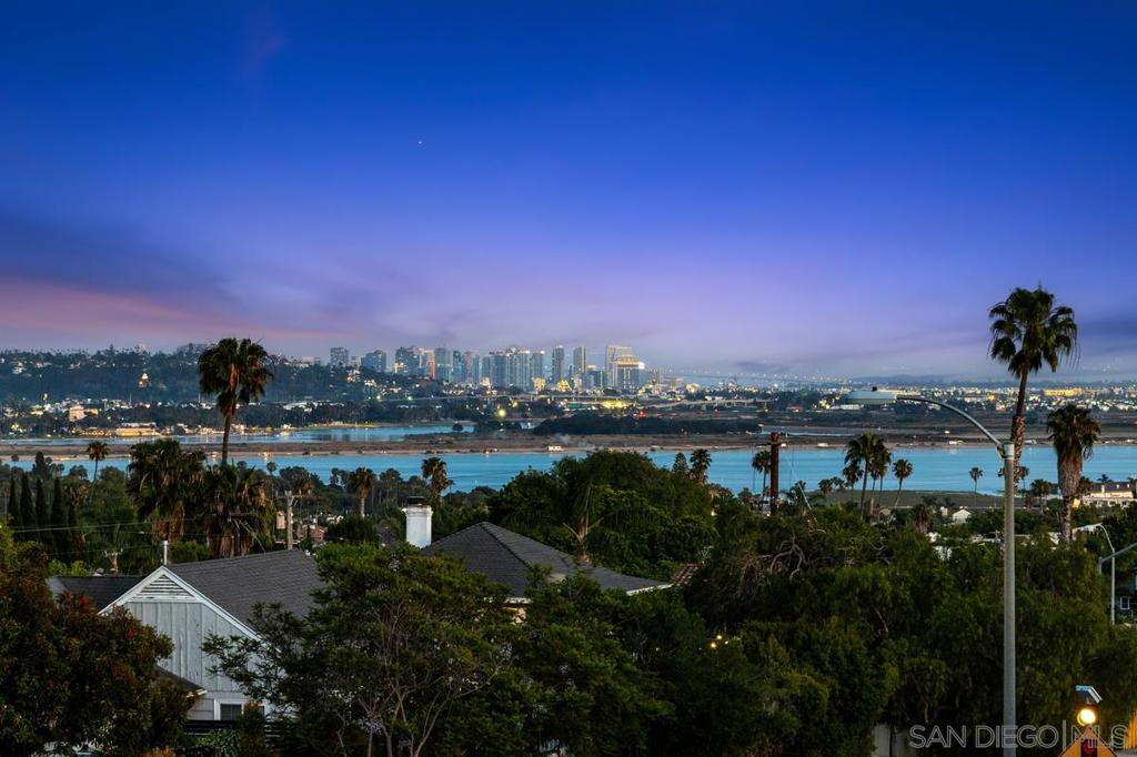 1897 Malden St - photo 3