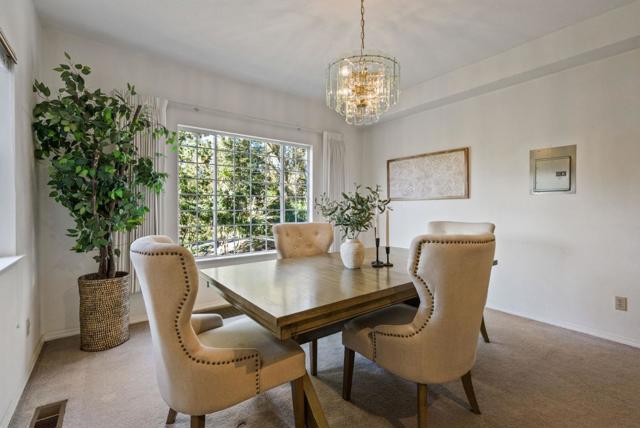 1910 Arrowhead Drive, Oakland CA: https://media.crmls.org/mediaz/e31c636a-d30a-4444-9055-7e157dfb58e9.jpg