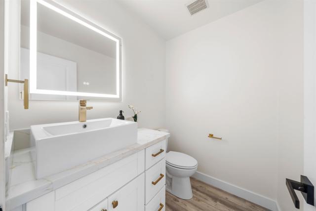 1288 Long View Drive, Chula Vista CA: https://media.crmls.org/mediaz/e31e1a3d-03c5-49f5-b2be-18b18156a1bc.jpg