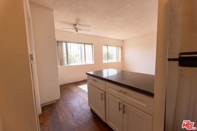 275 Lucas Avenue, Los Angeles CA: https://media.crmls.org/mediaz/e31e481e-195f-4c93-ad80-df91196159e1.jpg