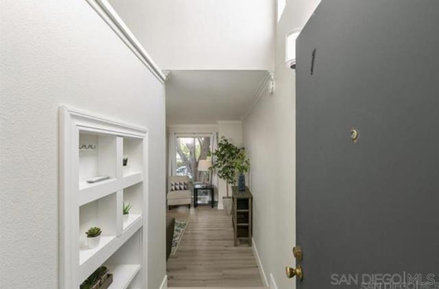 3262 Ashford St, San Diego CA: https://media.crmls.org/mediaz/e31f825c-e53a-439f-847b-e488ef6280ef.jpg