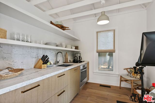 Image 41 of 54 For 2711 2nd Street