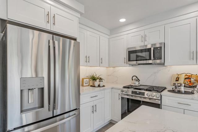 2398 Shoreside Court, Santa Clara CA: https://media.crmls.org/mediaz/e32282a6-cf10-4adb-99e6-5292a4f46c0c.jpg
