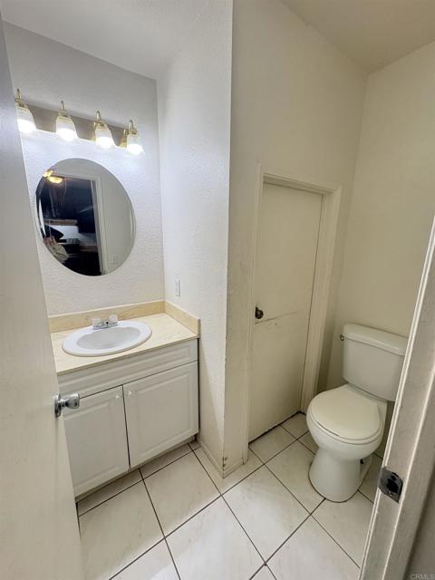 Detail Gallery Image 3 of 11 For 2865 47th St #14,  San Diego,  CA 92105 - 2 Beds | 1/1 Baths