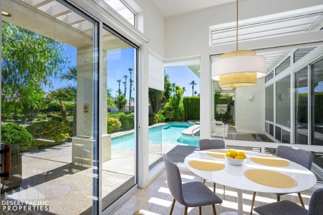 75070 Muirfield Court, Indian Wells CA: https://media.crmls.org/mediaz/e3243a7e-89e1-4997-8706-65966fcf8247.jpg