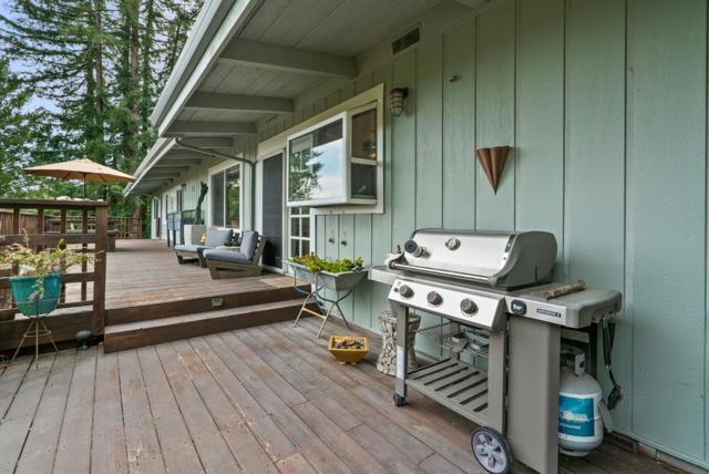 1130 Rebecca Drive, Boulder Creek CA: https://media.crmls.org/mediaz/e324c1a4-ced6-484b-950a-c86c219b2a43.jpg