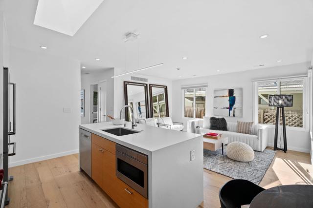 628 8th Avenue, Menlo Park CA: https://media.crmls.org/mediaz/e327b3b5-2661-4d16-9de0-267812e7e417.jpg