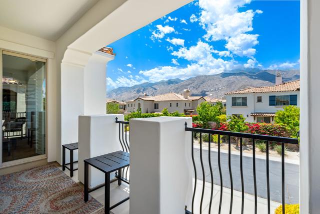 374 Terra Vita, Palm Springs CA: https://media.crmls.org/mediaz/e329b8ad-c0ac-404d-b006-6707299bc364.jpg