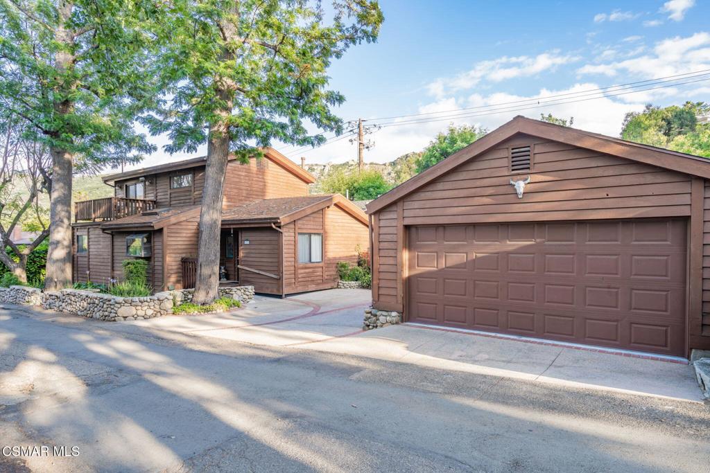 6078 Peppertree Lane