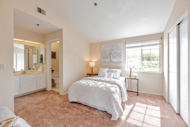 110 Cityview Drive, Daly City CA: https://media.crmls.org/mediaz/e32a9deb-1915-4902-801e-867f7cb6aec7.jpg