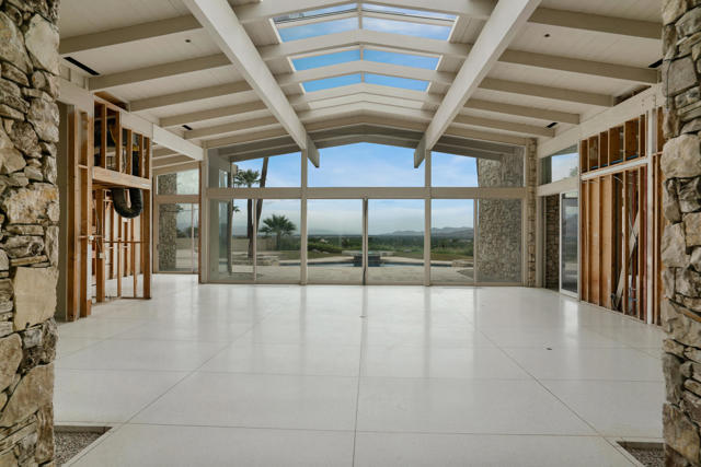 925 W Coronado Avenue, Palm Springs, CA 92262