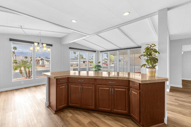 Image 39 of 58 For 74592 Nevada Circle
