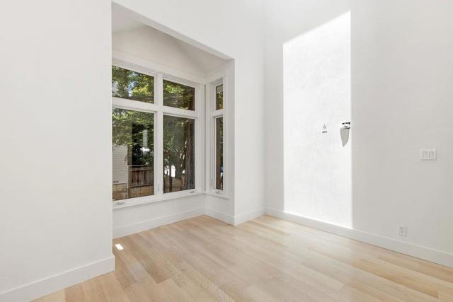 95 Nordhoff Street, San Francisco CA: https://media.crmls.org/mediaz/e32ff567-66e8-4c1a-b878-a06c8e1169e0.jpg