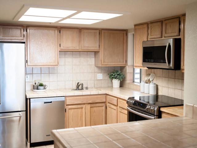 160 Seascape Ridge Drive, Aptos CA: https://media.crmls.org/mediaz/e330f211-033c-431c-893f-4c616b893ab7.jpg