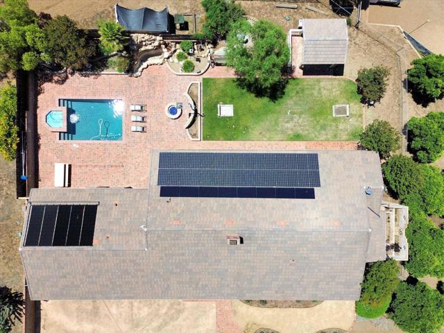 29481 Miller Road, Valley Center CA: https://media.crmls.org/mediaz/e3311a70-ab1f-4f5c-9e63-46e12ce43492.jpg