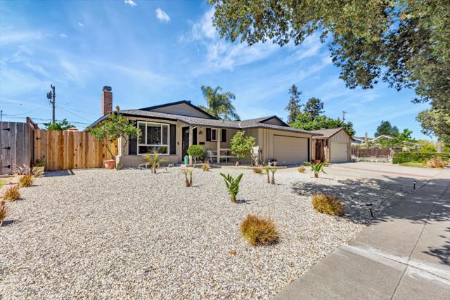 1363 Santa Fe Drive, San Jose CA: https://media.crmls.org/mediaz/e331f6f9-a13e-43f9-9682-e9cbf8ad45fb.jpg