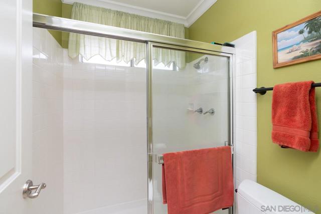 11002 Creekbridge Place, San Diego CA: https://media.crmls.org/mediaz/e33395f1-d219-4390-aa39-97189e07c8f5.jpg