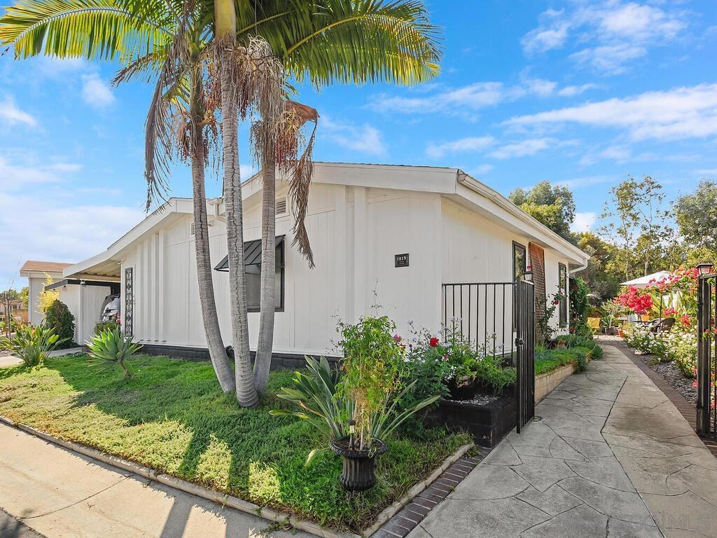 1819 Nova Glen
