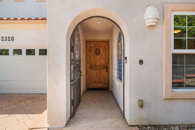 2320 Ivy Road, Oceanside CA: https://media.crmls.org/mediaz/e33455d2-b68b-45d3-aa7b-f8c281909038.jpg