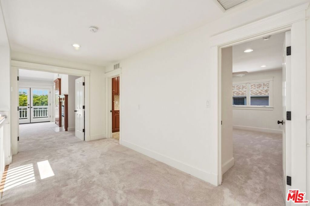 MLS #26856853 image #28