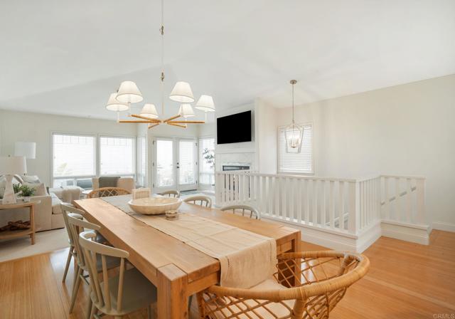 2010 Cambridge Avenue, Cardiff by the Sea CA: https://media.crmls.org/mediaz/e334ae2a-2477-4ff6-994b-0cd3f7f0ed07.jpg