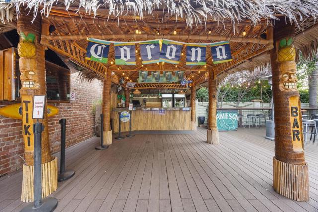 22519 Main St, Hayward CA: https://media.crmls.org/mediaz/e3350adc-8e09-4abb-82cc-c3ab98d7a165.jpg