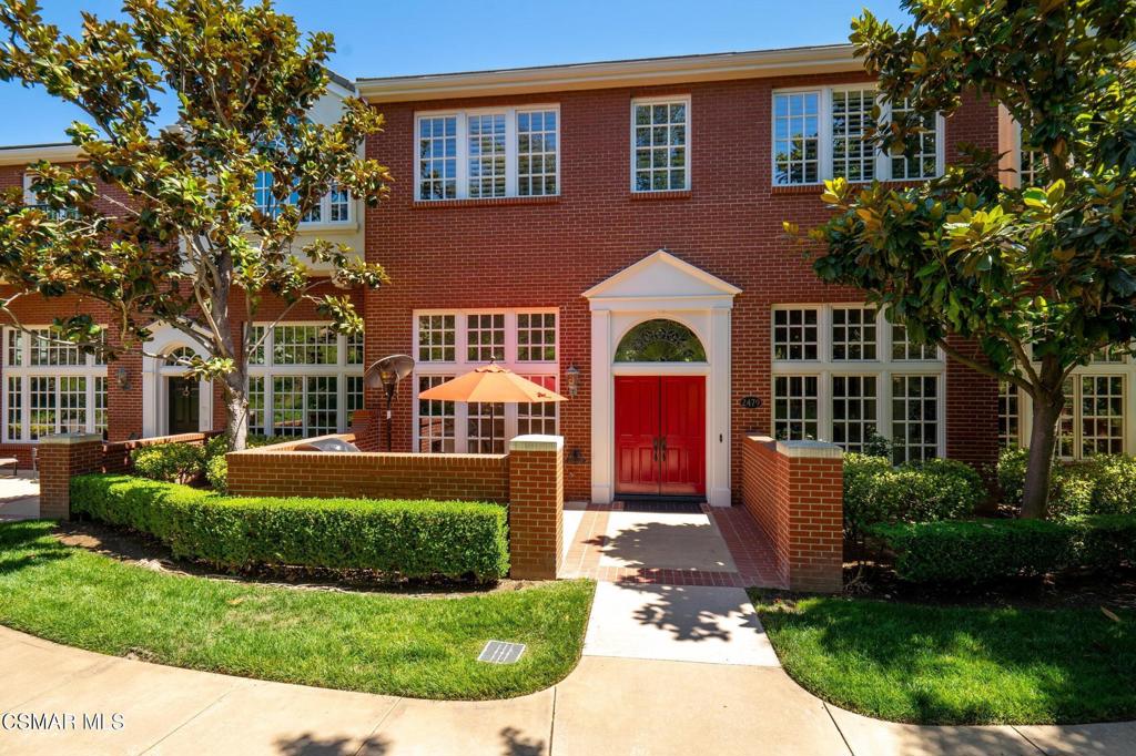 2479 Swanfield Court