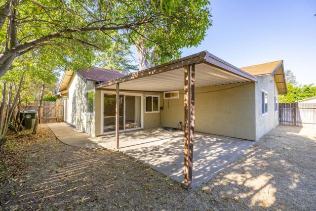 6862 Westchester Way, Citrus Heights CA: https://media.crmls.org/mediaz/e336f17d-c1a1-427e-b25b-ee9d00597aef.jpg