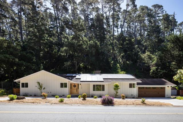 25603 Canada Drive, Carmel CA: https://media.crmls.org/mediaz/e3372987-62c7-4595-9321-16ae0d28a1eb.jpg
