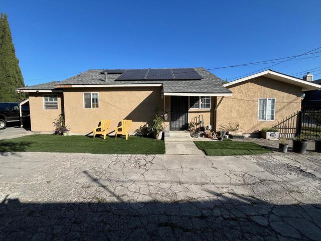 2138 E San Antonio Street, San Jose CA: https://media.crmls.org/mediaz/e3377c01-d721-42ef-affe-833e6ab53e31.jpg